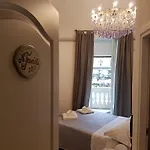Dimora Dell'opera 4* 나폴리