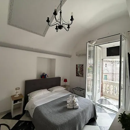 Dimora Dell'opera 4*