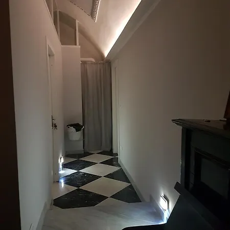 Dimora Dell'opera 4* Неаполь